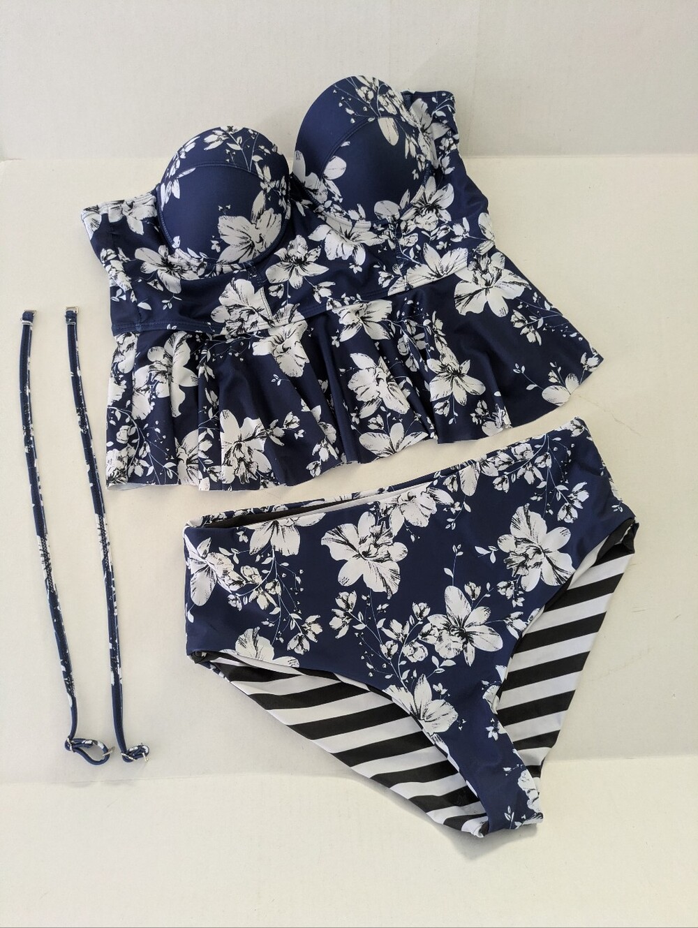 Sesy High Waisted Tankini Swimsuit. Peplum Top With Reversible Bottom. XL